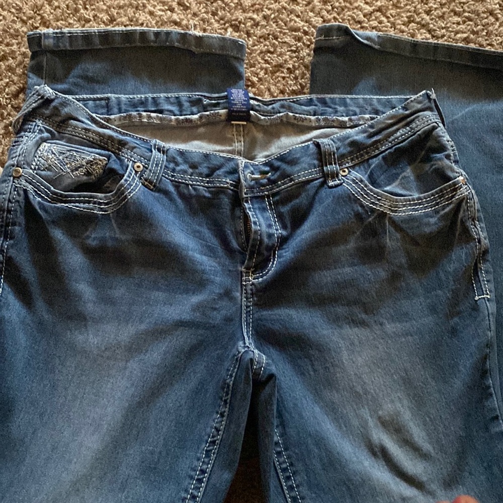 Amethyst Jeans 16
